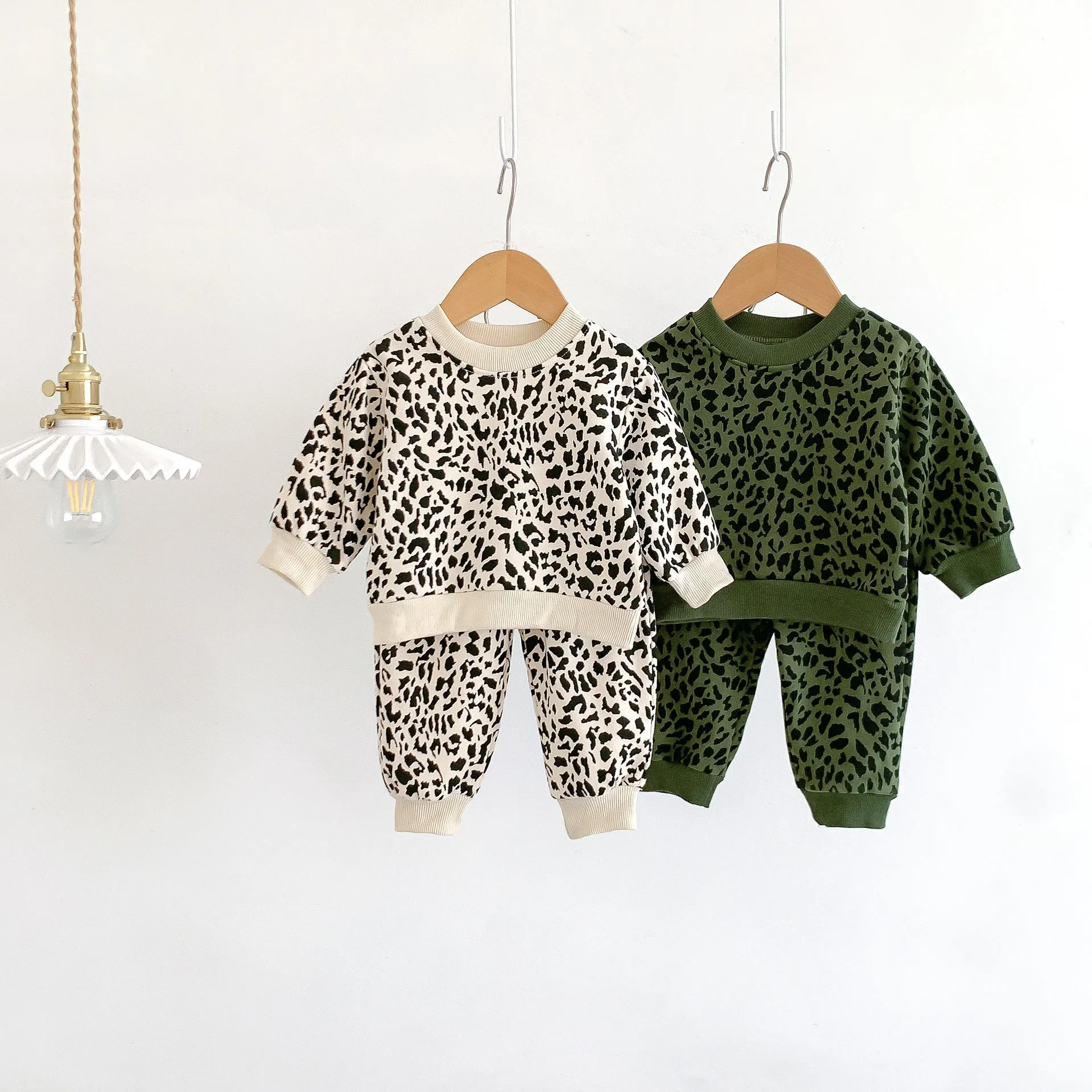 2 Pieces Set Baby Kid Girls Leopard Print Tops And Pants Wholesale 23101910