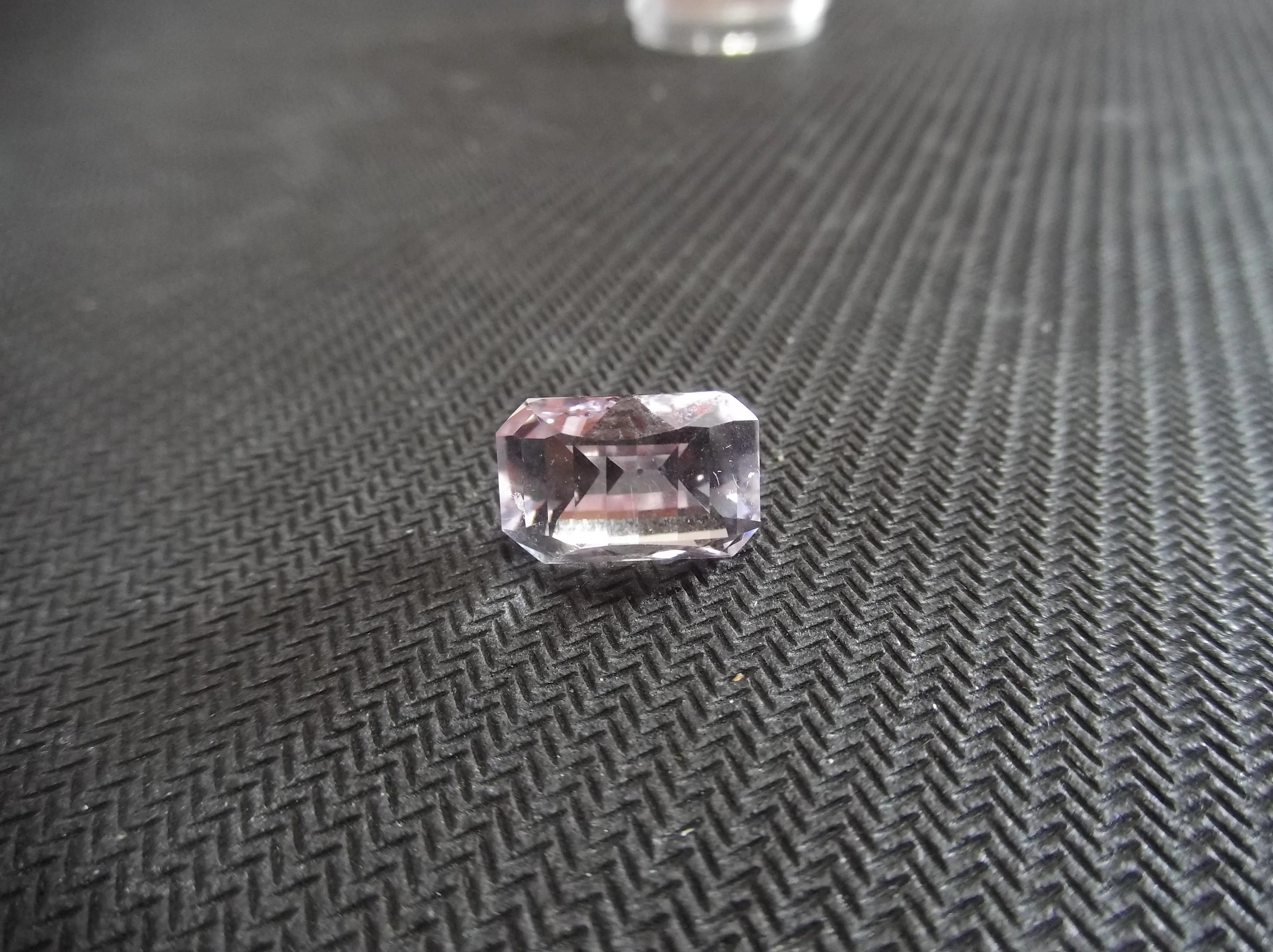 9.6ct GORGEOUS KUNZITE WITH A SUBTLE PINK COLOR