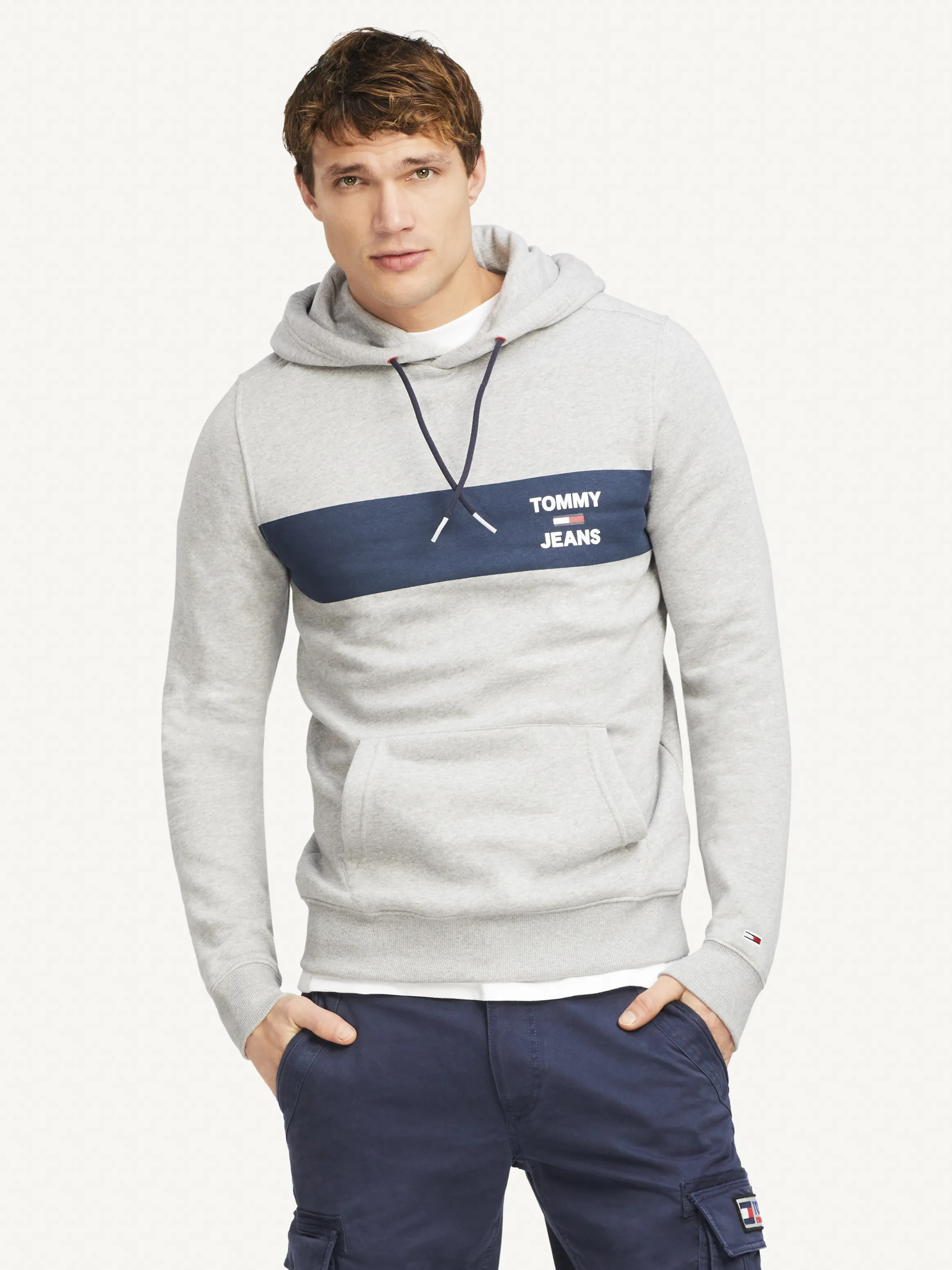 Essential Graphic Hoodie | Sweatshirts & Hoodies | Tommy Hilfiger