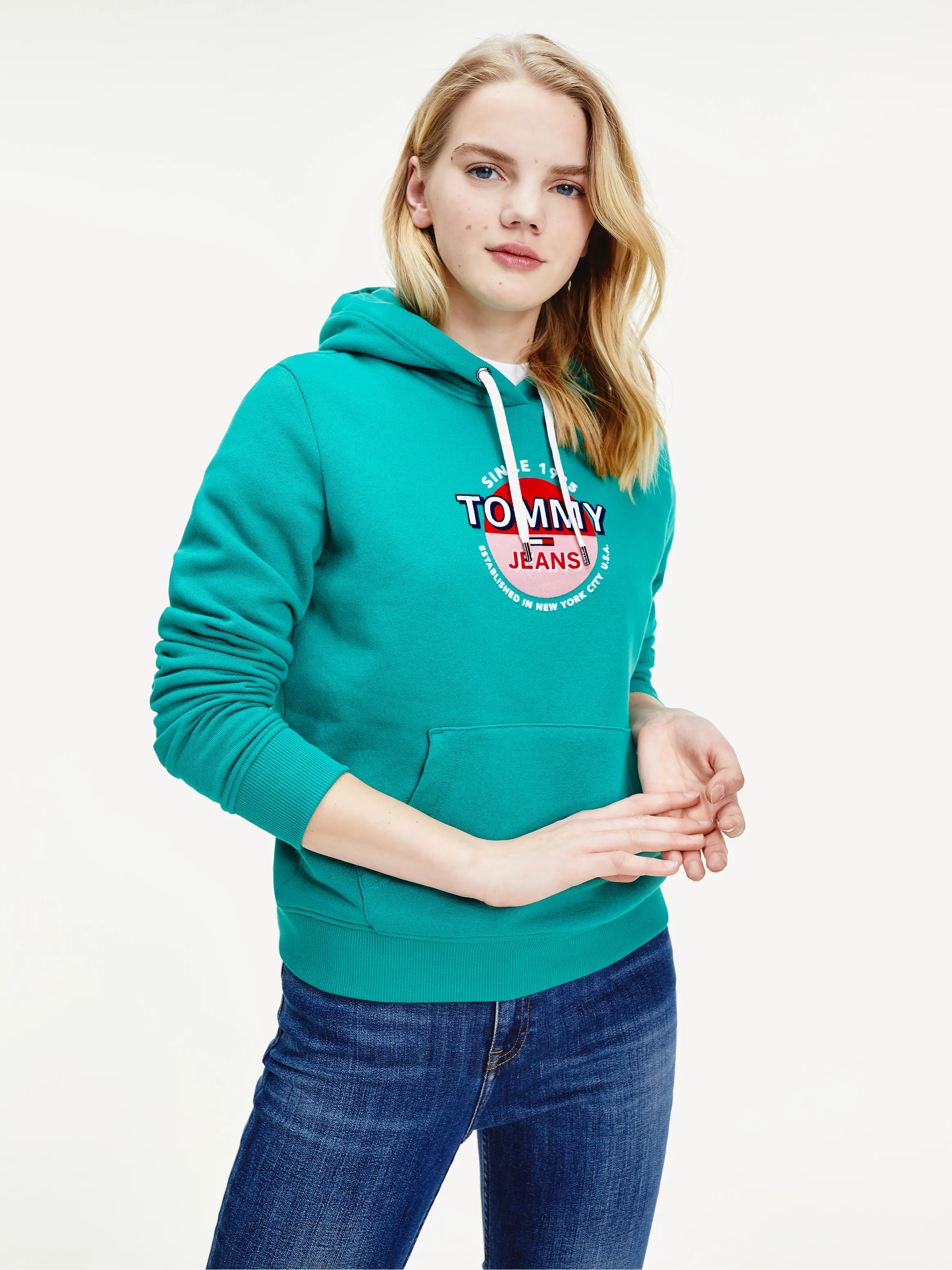 Essential Logo Hoodie | Sweatshirts & Hoodies | Tommy Hilfiger