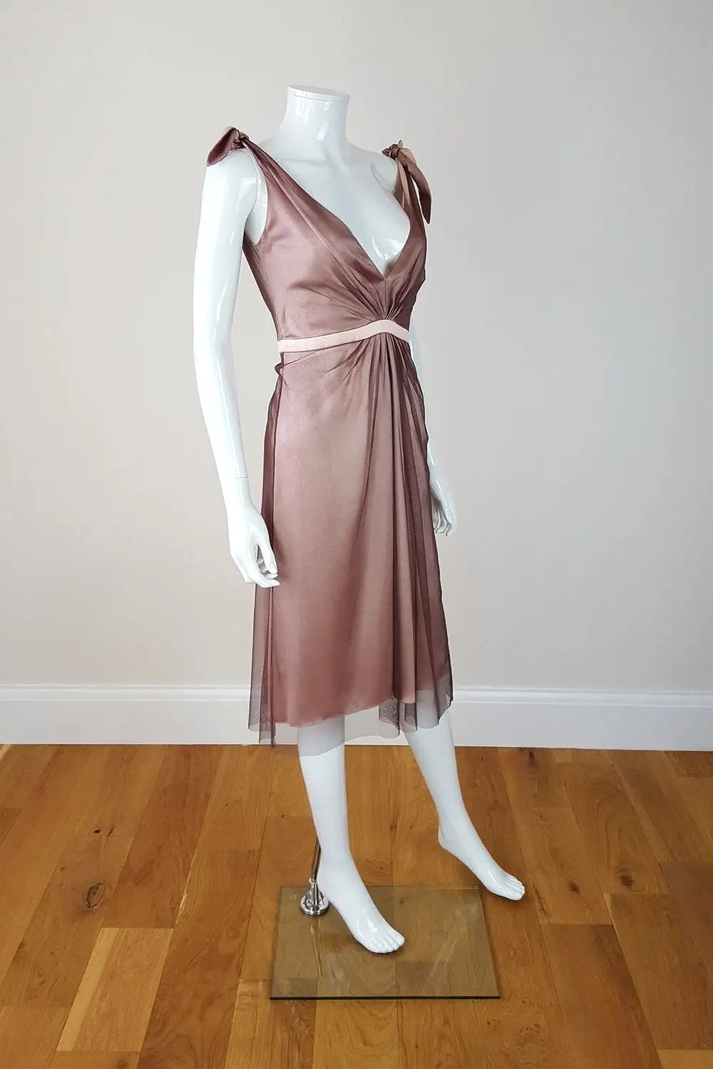 PRINGLE OF SCOTLAND Silk Deep V Neck Pink Cocktail Dress (UK 10)