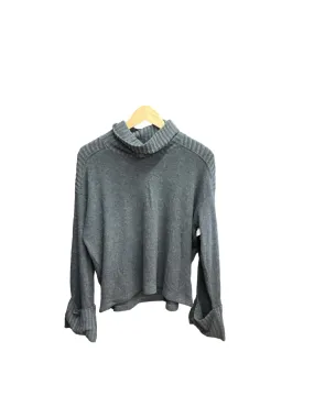 Sweater By Red Haute In Grey, Size: M