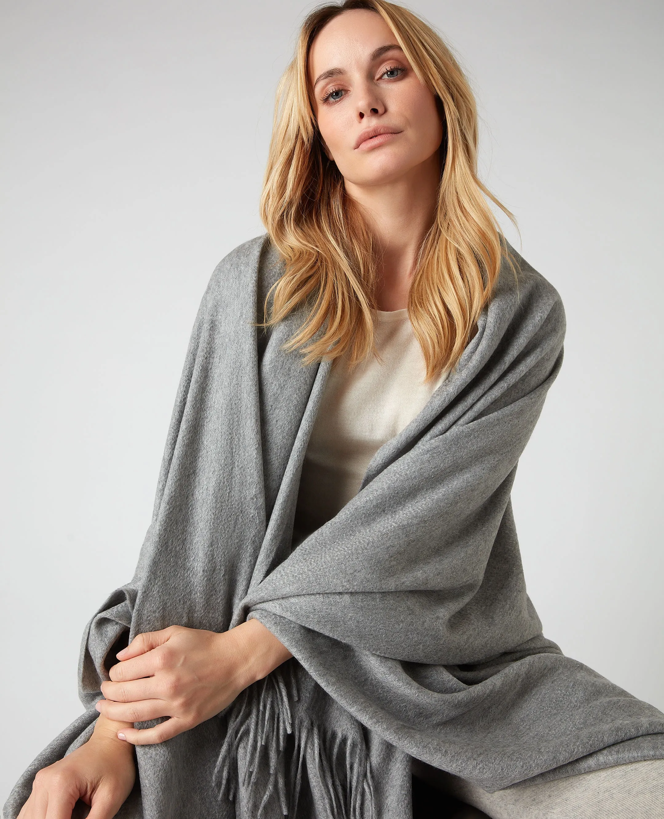 Unisex Woven Cashmere Blanket Flannel Grey