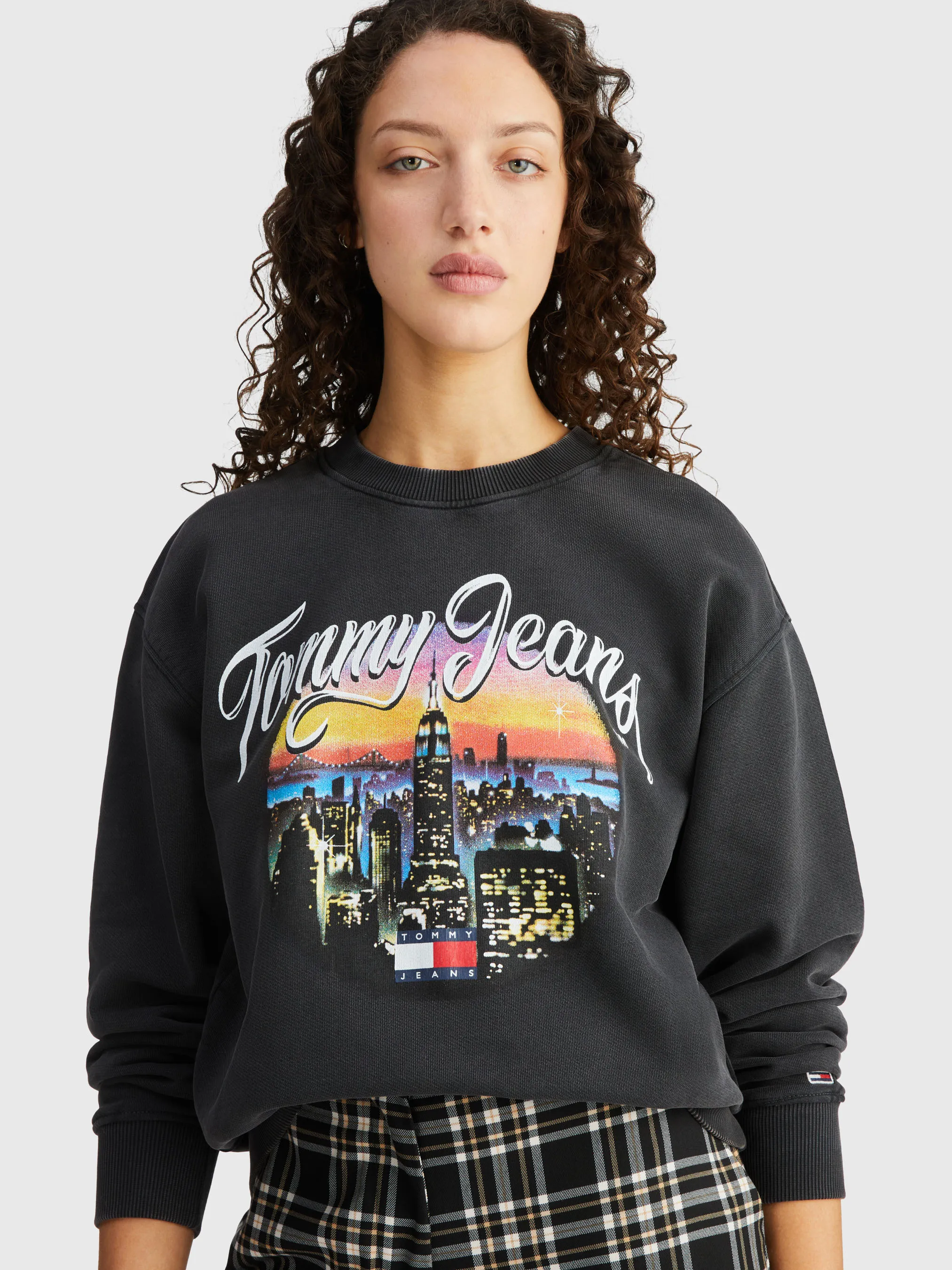 Vintage City Sweatshirt | Sweatshirts & Hoodies | Tommy Jeans