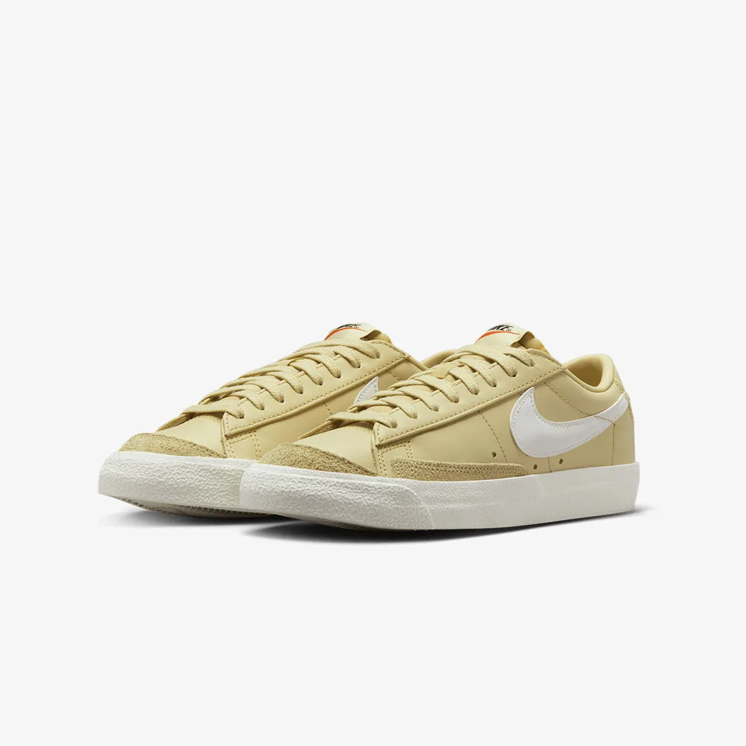 WMN'S BLAZER LOW '77 'TEAM GOLD/SAIL'