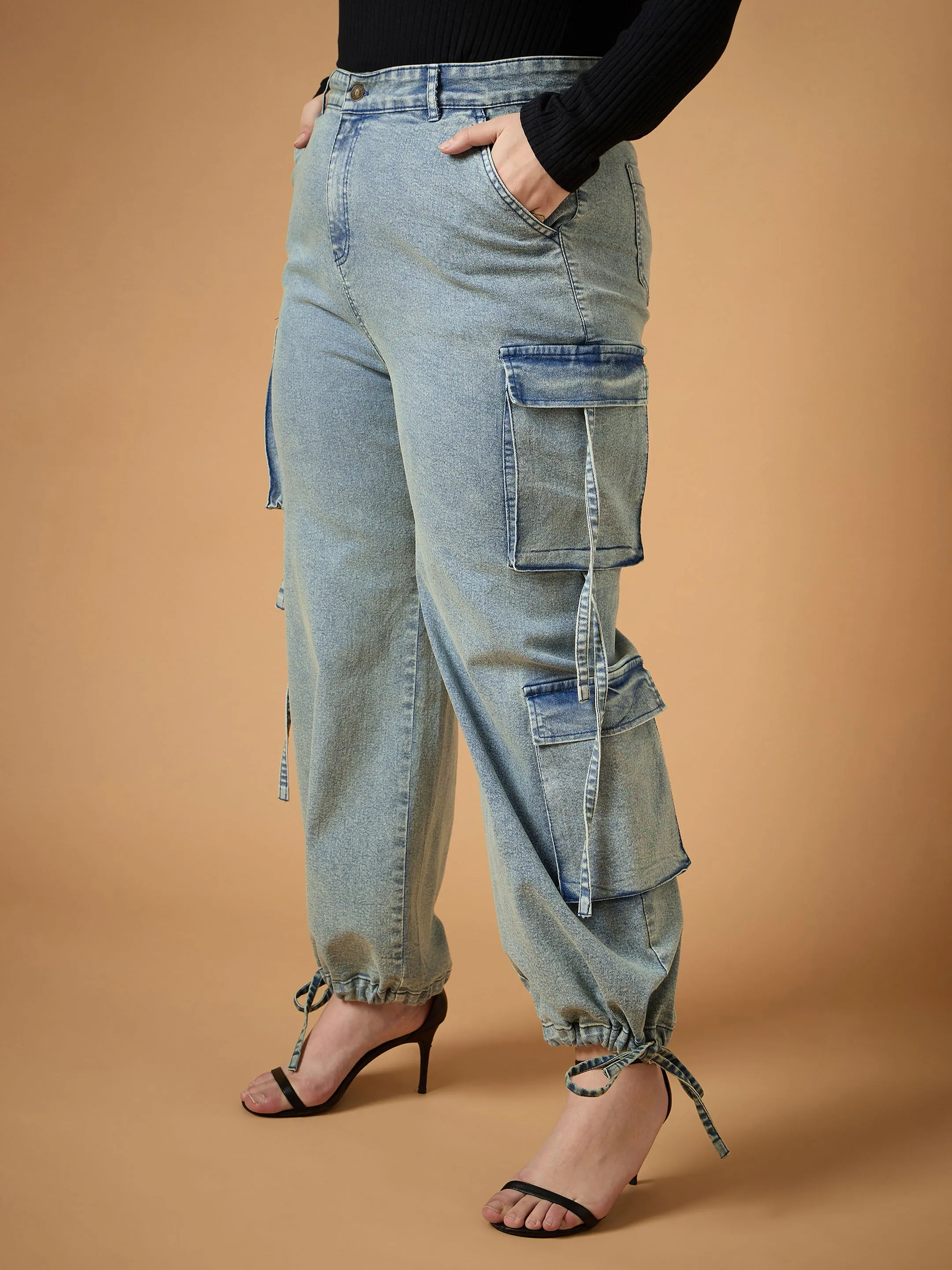 Women Blue Acid Wash Side Pocket Straight Fit Jeans