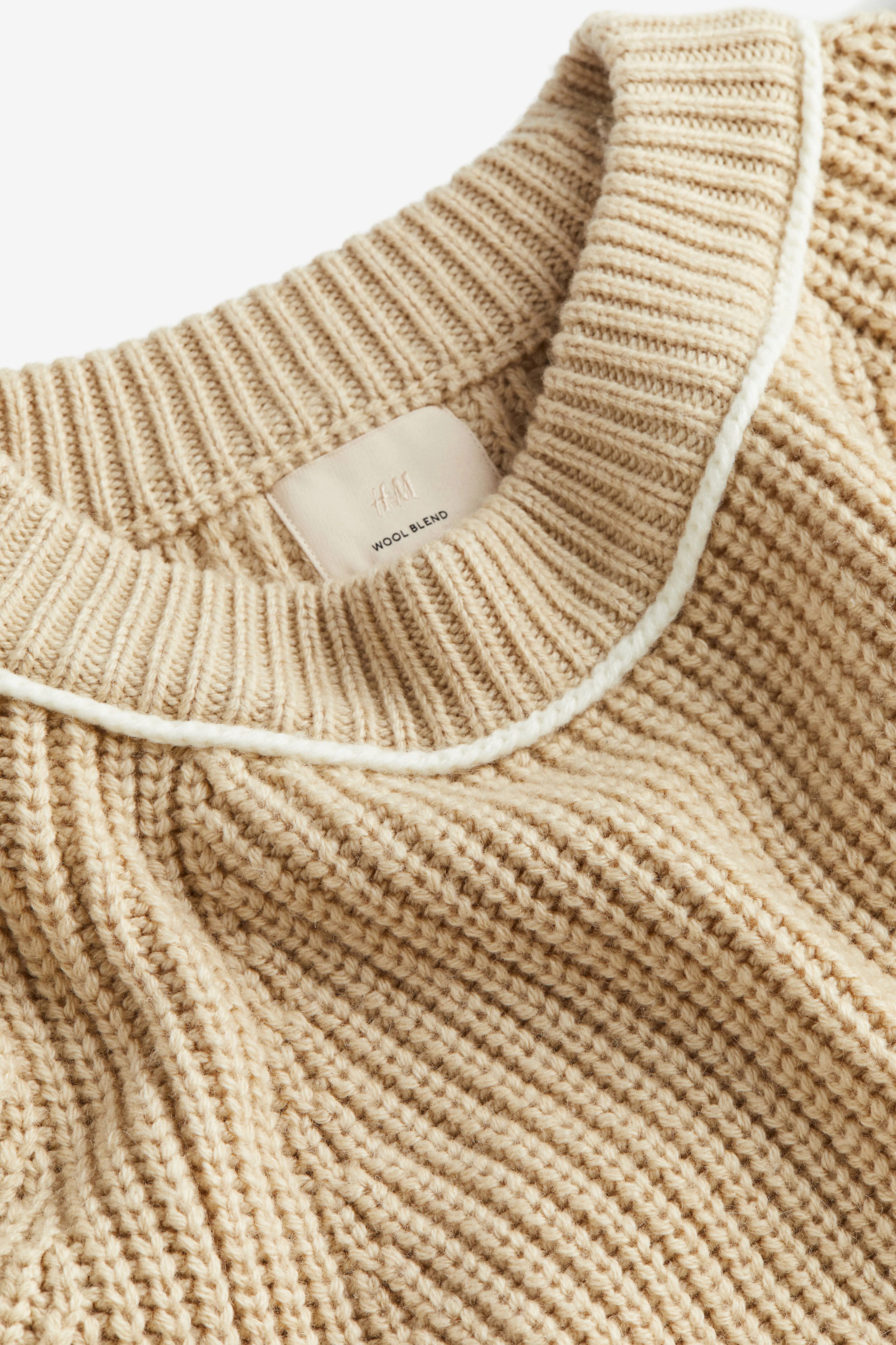 Wool-blend jumper - Round neck - Long sleeve - Light beige - Ladies | H&M GB