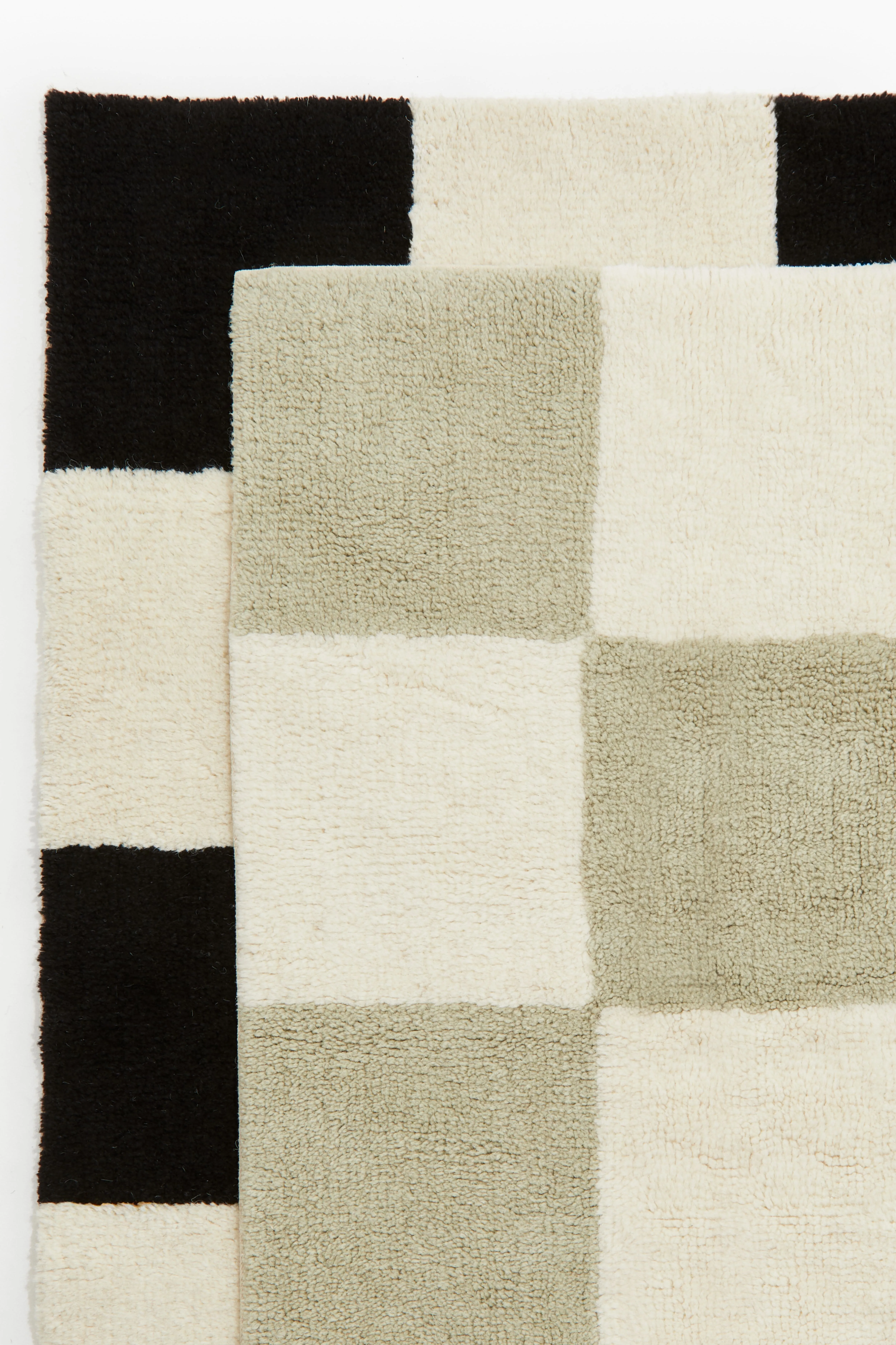 Wool-blend rug - Light green/Chequered - Home All | H&M GB